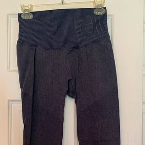 aim’n denim like leggings